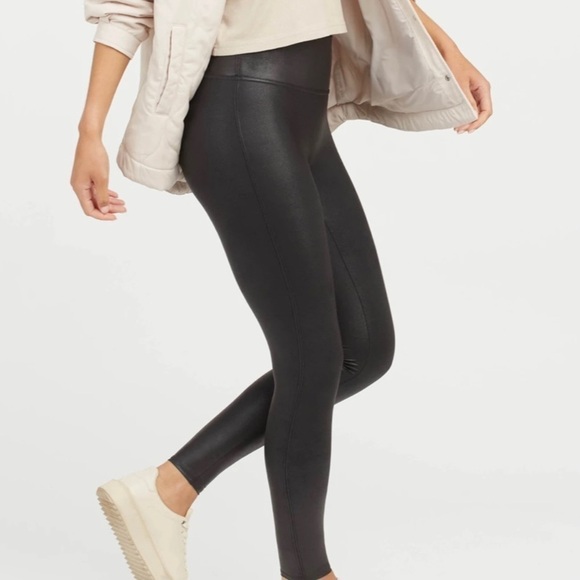 SPANX Black Faux Leather Leggings Size L - Picture 2 of 11